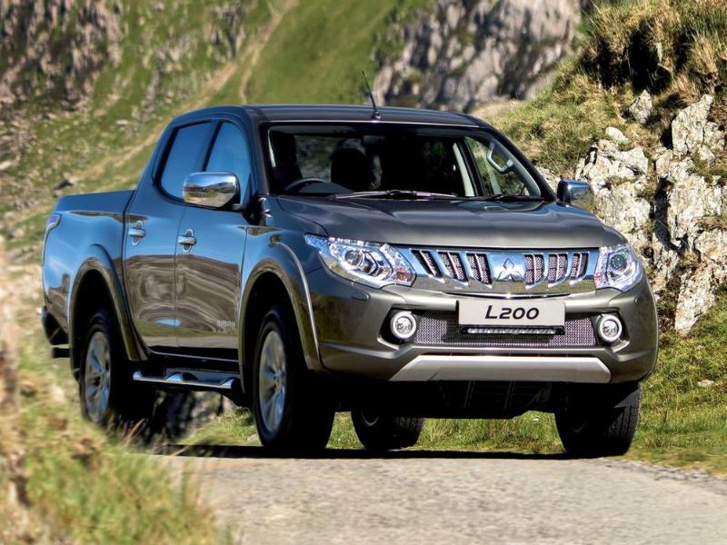 Sada světla pod spz Lazer pro Mitsubishi L200 (2016-2023)