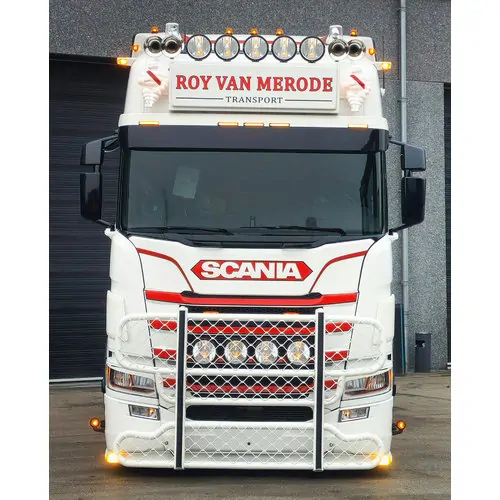 Vrchní díl másky Scania New generation