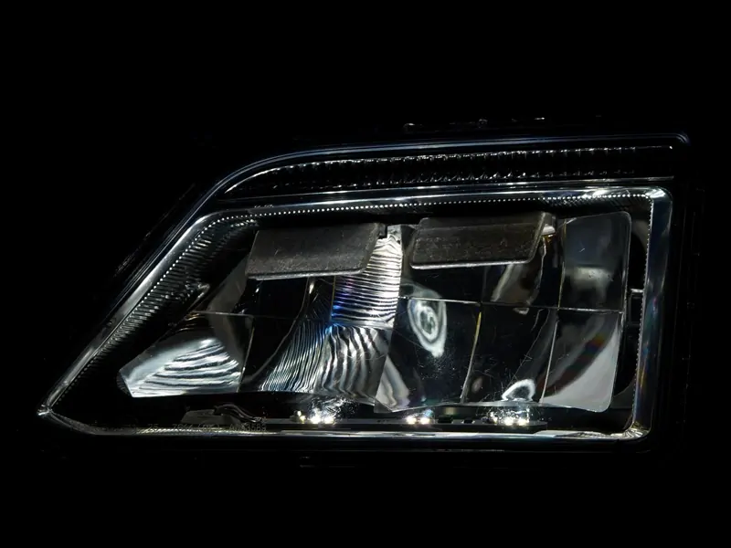 Přídavná poziční světla do dálkových světel Scania NTG 2023- Bílé