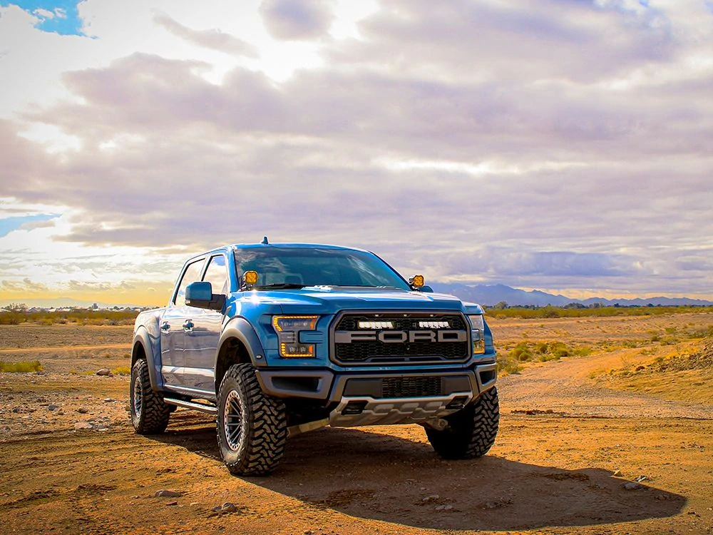 Sada světel do masky Lazer, pro Ford F-150 Raptor (2017-2020), Carbon-6