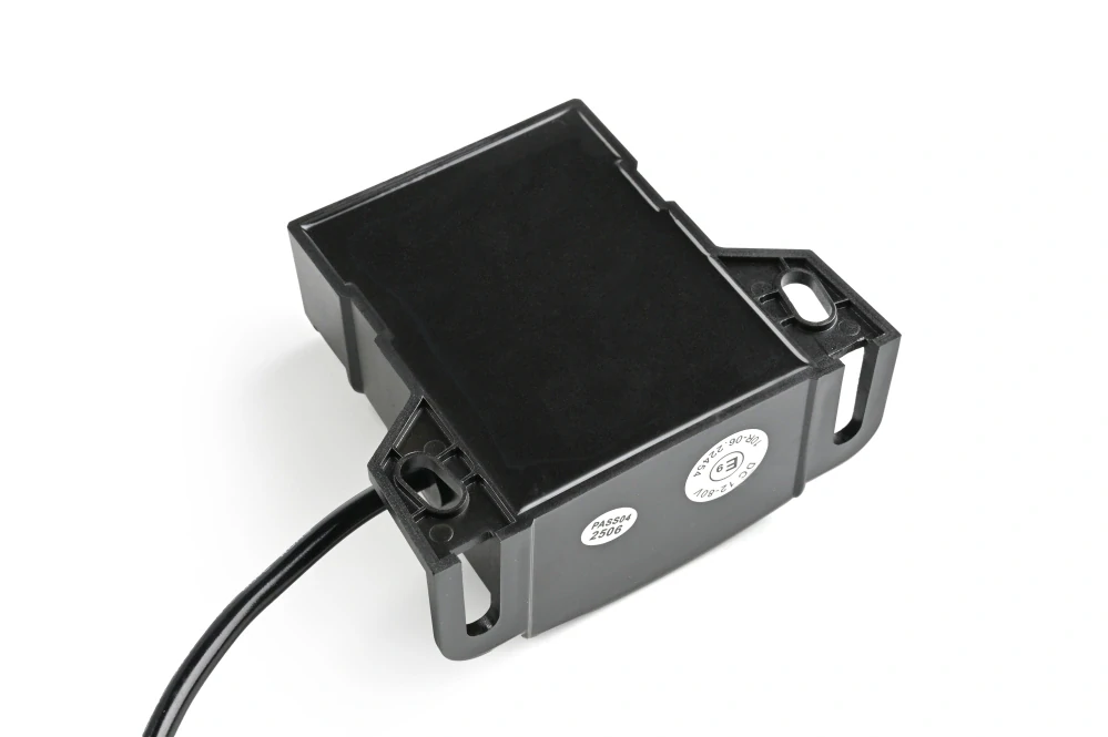 Couvací signalizátor s oranžovým výstražným světlem Skyled BOOM Flash, 12-80V, 92-107dB, R10