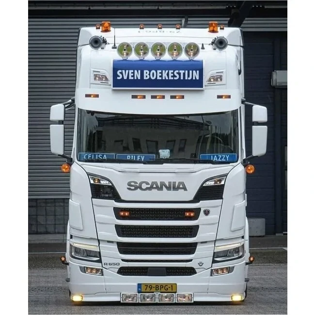 Sluneční clona Scania NTG, Fox Parts 35 cm, zaoblená, hliník