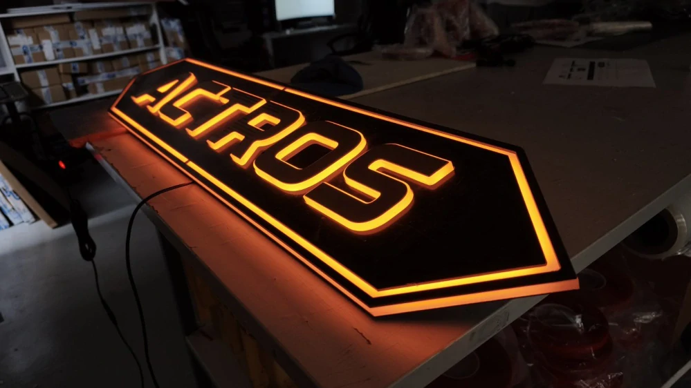 LED nápis Actros 1000x200mm, venkovní i vnitřní, 24V