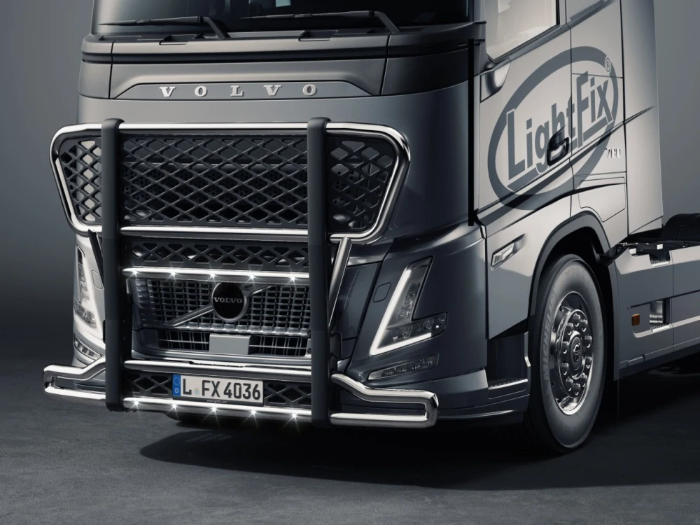 Přední ochranný rám LightFix FRONT-PROTECT "BIG NORDIC" pro VOLVO - FH AERO