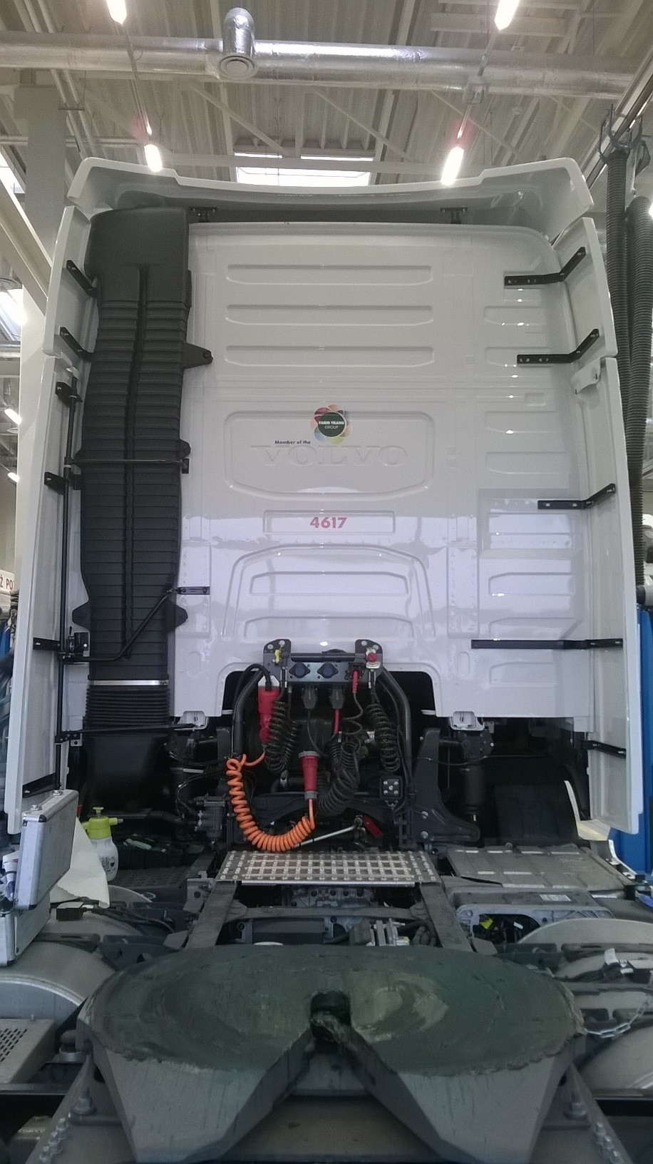 Střešní a zakabinové spoilery pro VOLVO FH4/5 Globetrotter