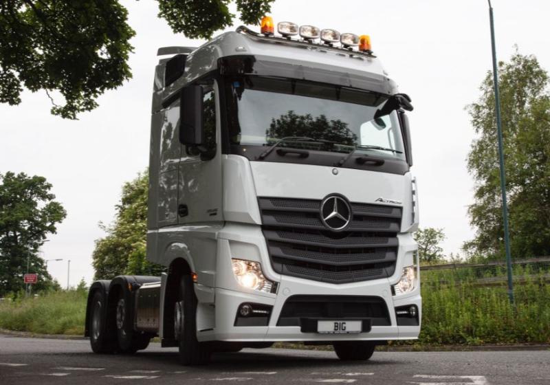 Střešní nerezový rám Kelsa HiBar pro  Mercedes Arocs Bigspace