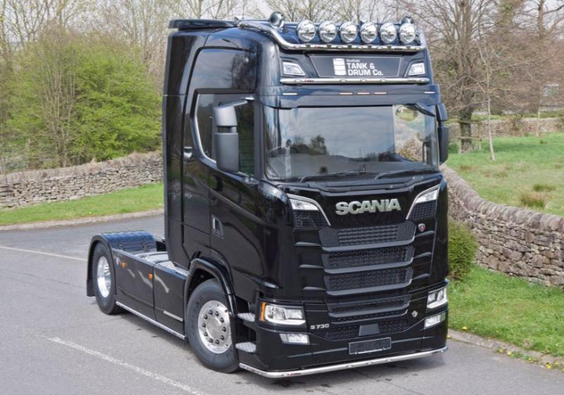 Boční nerezové rámy Kelsa SideBars S200 4x2 pro Scania Next Generation R&S 2018-  střední, vysoká kabina