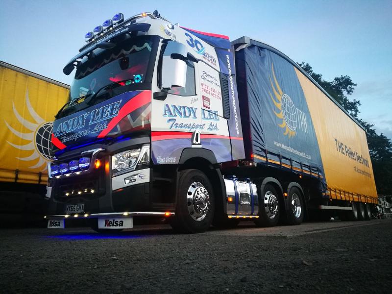 Přední nerezový rám Kelsa MultiBar High mount pro  Renault T Range Long Haul Sleeper | C Range Standart