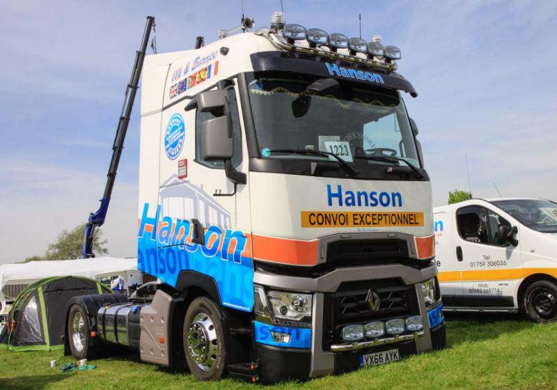 Přední nerezový rám Kelsa MiniBar pro  Renault T Range Long Haul Sleeper