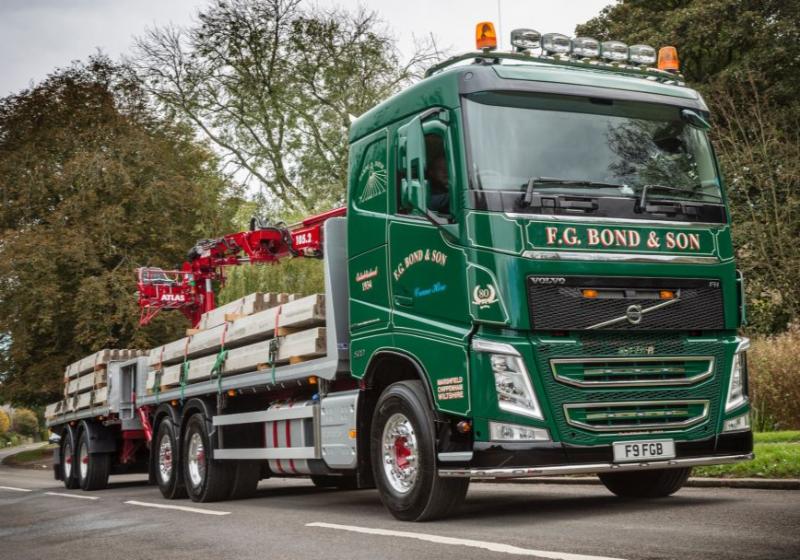 Střešní nerezový rám Kelsa HiBar pro Volvo FH 2013-2020 Denní kabina
