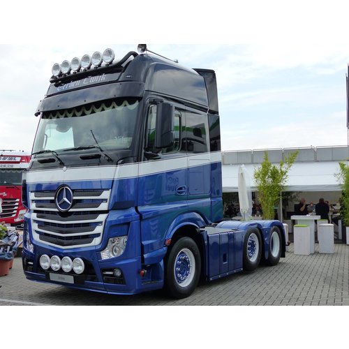 Sluneční clona Mercedes-Benz Actros MP4 a MP5