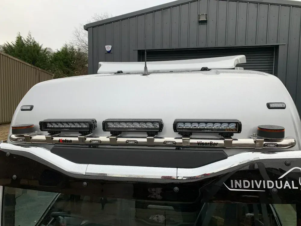 Střešní nerezový rám Kelsa HiBar visor mounted rovný pro Man TG3 2020- GX