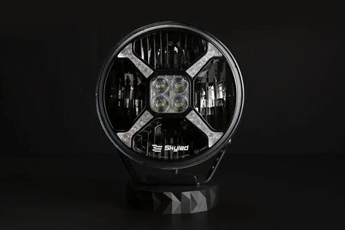 LED světlomet Skyled Cosmo Flash 9x 9", s pozičním světlem, strobo, 9350lm, 9-32V, 120W, R10, R148, R149, R65