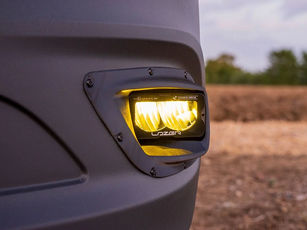 Sada mlhových světel Lazer pro Mercedes Sprinter (2018+), Carbon-2