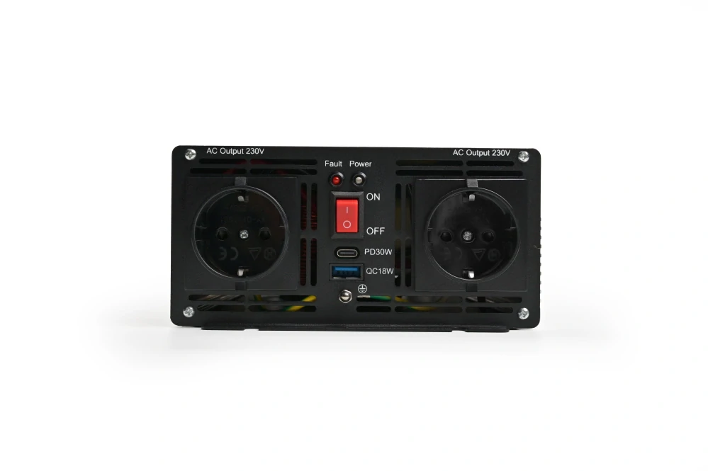 Měnič napětí Skyled 12V/230V, 5000W (2500W trvalý), čistý Sinus
