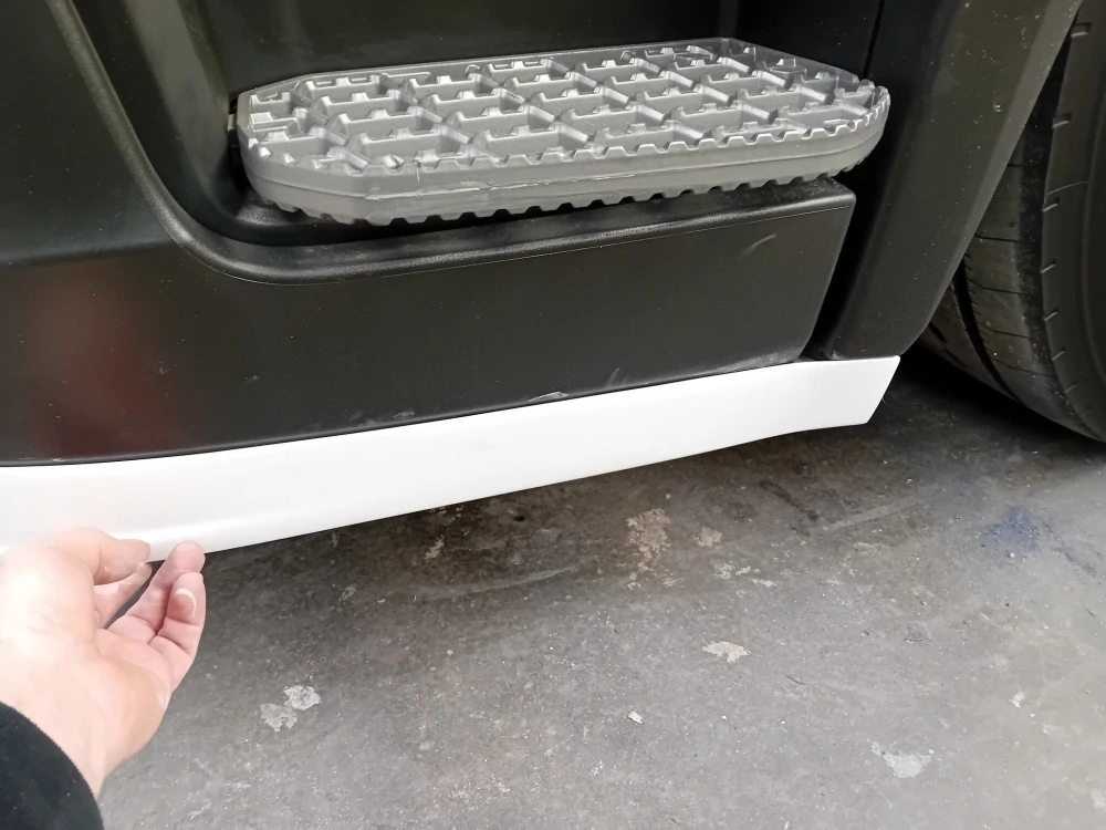 Přídavný spoiler pod nárazník Scania Next Generation Typ 4- Střední nárazník, vzduchové odpružení