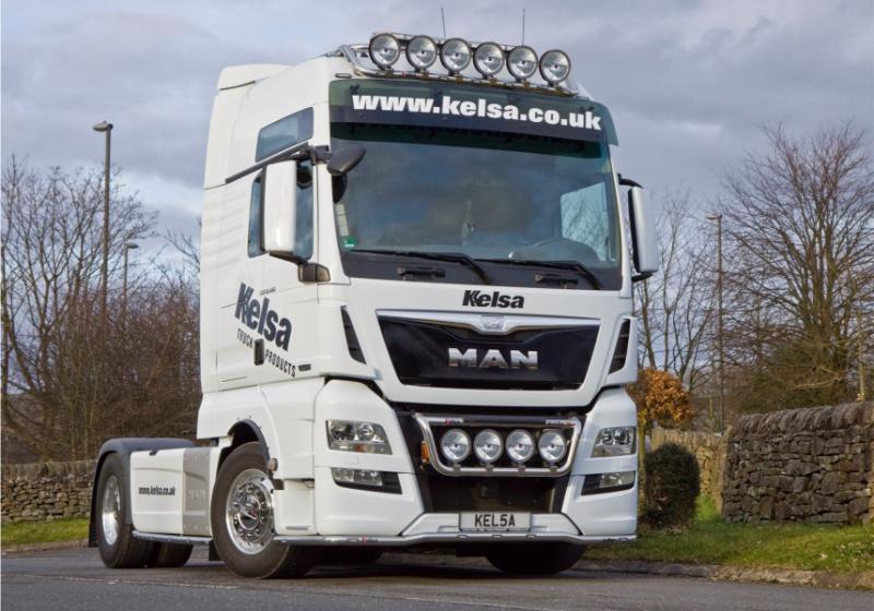 Nerezový rám pod nárazník Kelsa LoBar pro Man TGX Euro6 XLX