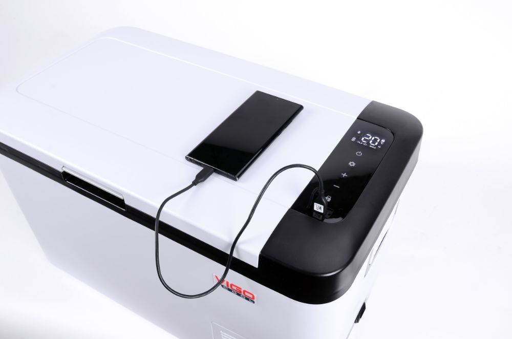 Přenosná kompresorová autochladnička Vigo Cool V25, 25 l, 12/24/230V