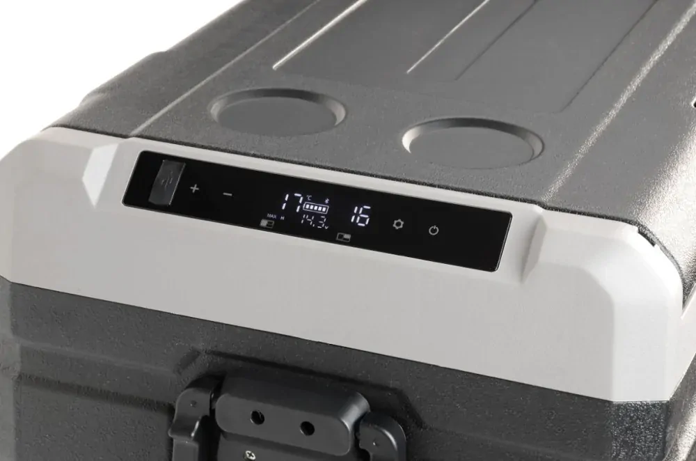 Přenosná kompresorová autochladnička s mrazákem Vigo Cool V35TR, 35 l, 12/24/230V