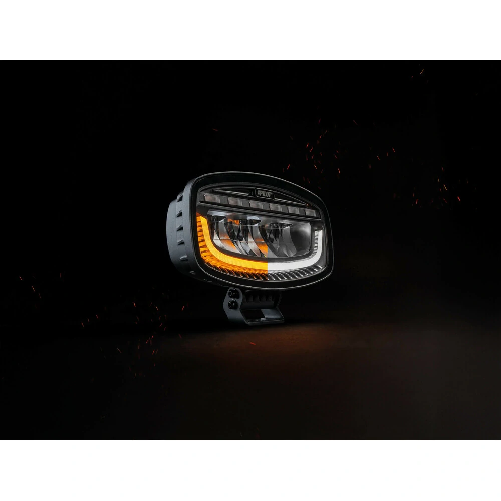 Přídavný LED reflektor Pilot 247 mm, 10-30V, 60W, strobo