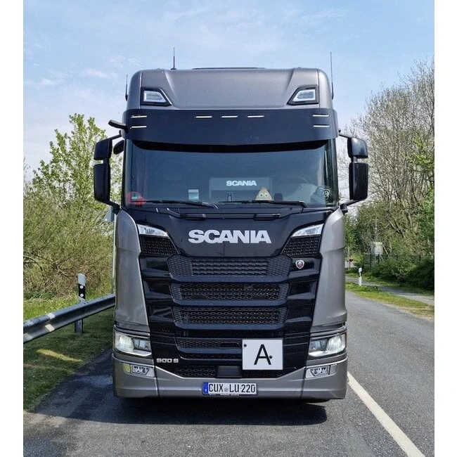 Sluneční clona Scania NTG, Fox Parts 40 cm, zaoblená, hliník 
