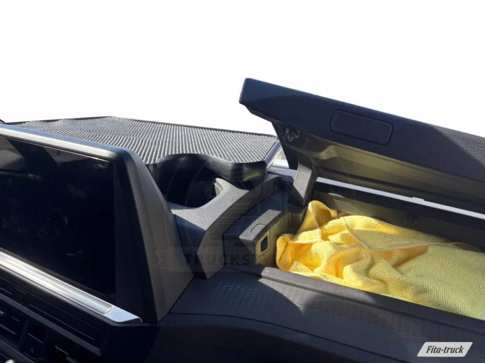 Polička středová VW Tranporter T7 (2025-)