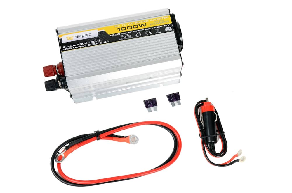Měnič napětí Skyled 12V/230V, 1000W (500W trvalý), modifikovaný Sinus