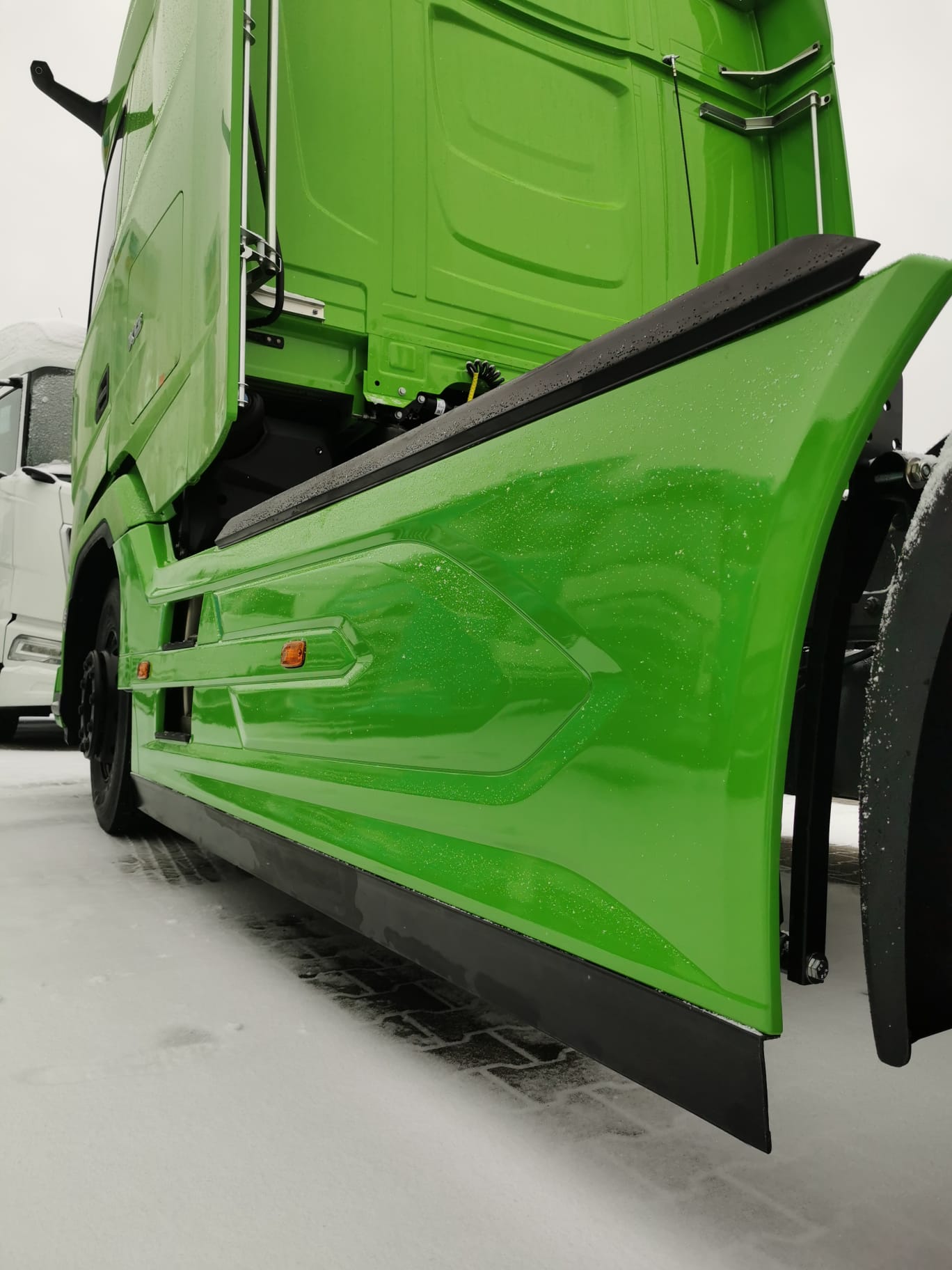 Mezinápravové spoilery DAF XF nové generace Standard