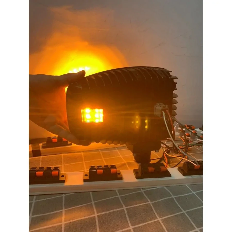 Kombinované LED světlo 12/24V, R148 R149, pluh, bagr, traktor - Levé