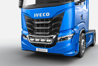 Přední rám TAILOR, kabeláž pro 4 světla | 4 fixní upínadla světel | IVECO S-WAY 19-