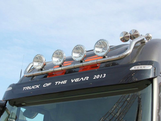 Střešní nerezový rám, bez kabeláže | 4 fixní upínadla světel | IVECO STRALIS 02-