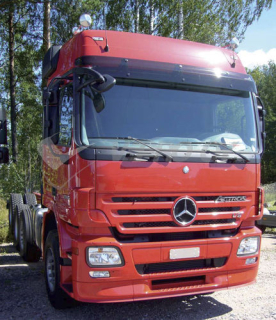 Sluneční clona MB Actros MP2 Eurocab/Mega Space art. 5127AB/komplet