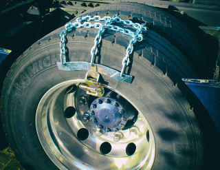 11.2-24 Sněhové řetězy Alaska Sectors ratchet vyproštovací na račnu, kus